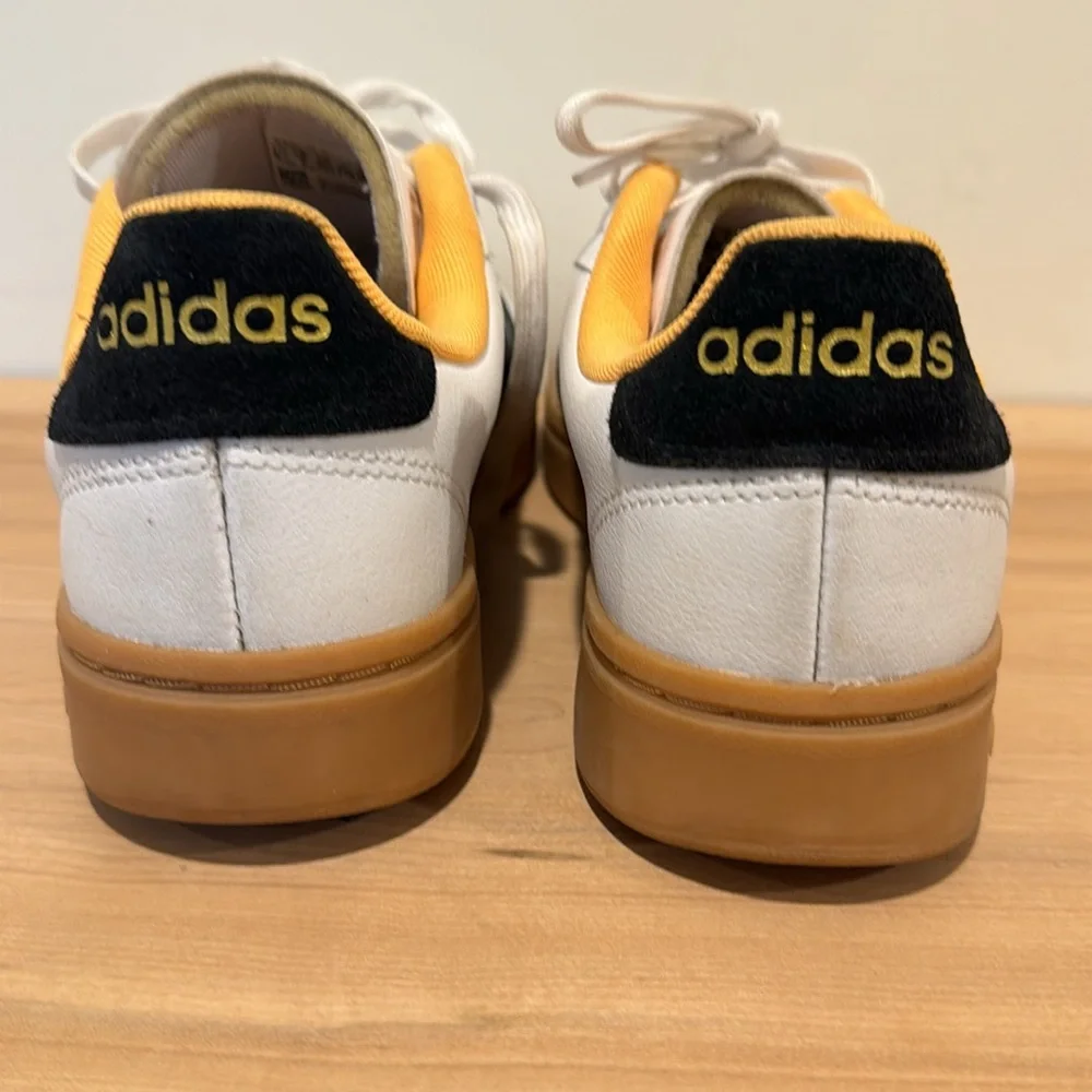 Adidas black and white sneakers - Picture 3 of 4